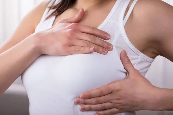 Breast Reduction Numbness: Causes, Nerve Recovery & Warning Signs 3 breast reduction numbness