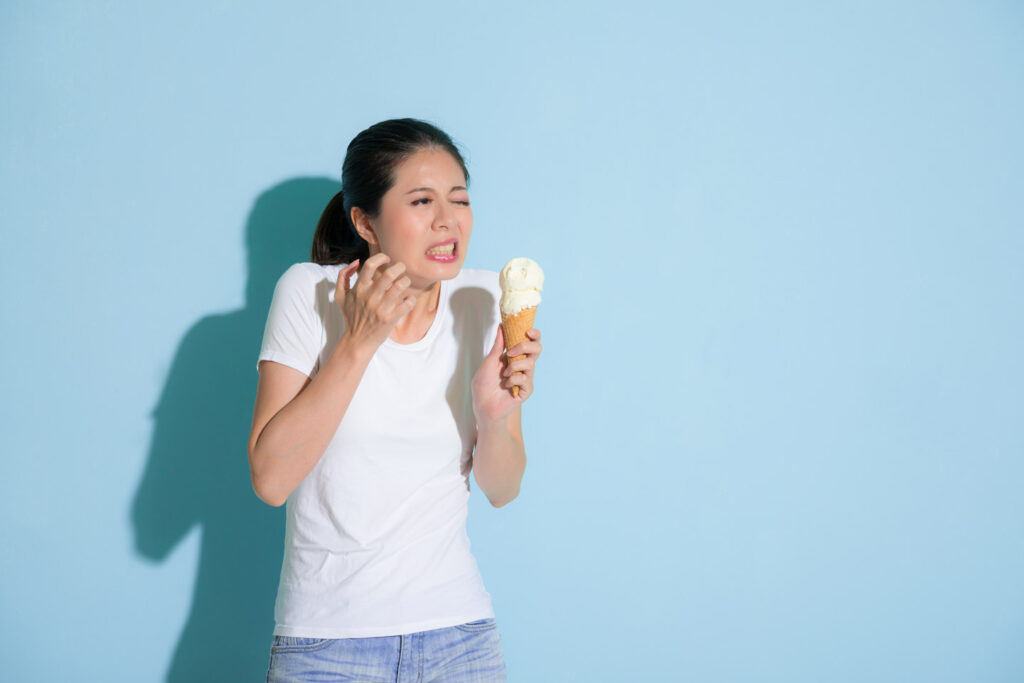 eat ice cream after dental implant surgery.jpg