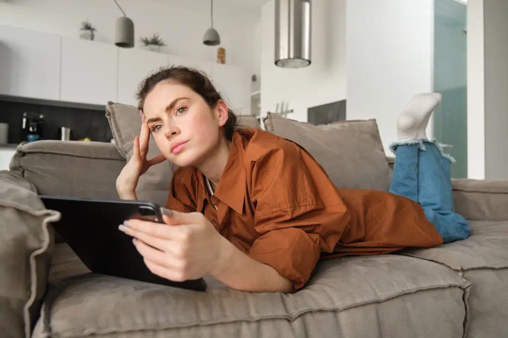 Screen Time After LASIK: Timeline, Rules, Healing & Driving 1 how much screen time after lasik