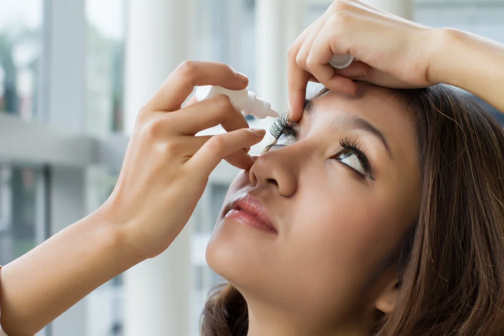 is it safe to fly after eye surgery
