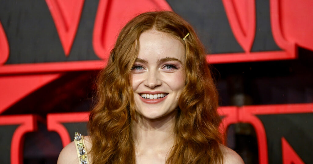 sadie sink smile